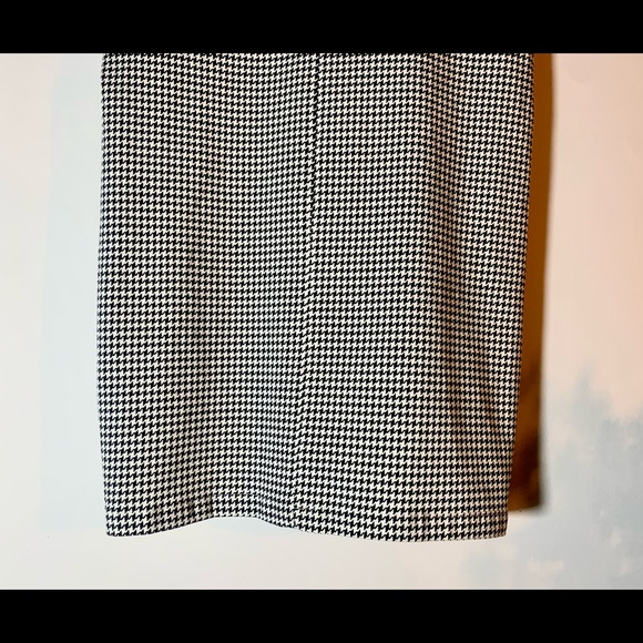 🍯 Black & White Overall Dress (Checkered / Hound’s Tooth, Adjustable) - Picture 6 of 7